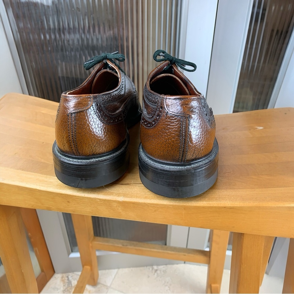 Men's Dark Brown Leather Wingtip Oxford Dress Shoes - Picture 5 of 16